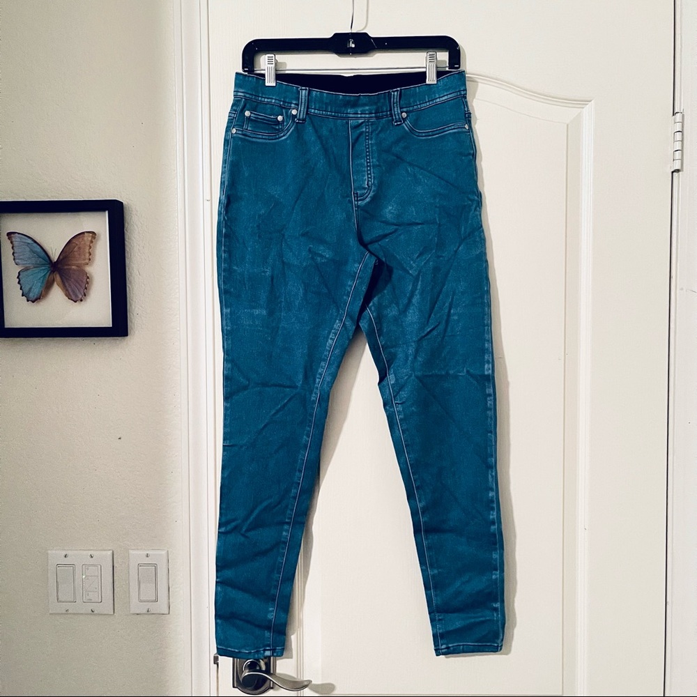 DG Diane Gilman Lux Sport Cropped Slim Stretch Cotton Denim Jeggings. Size M.